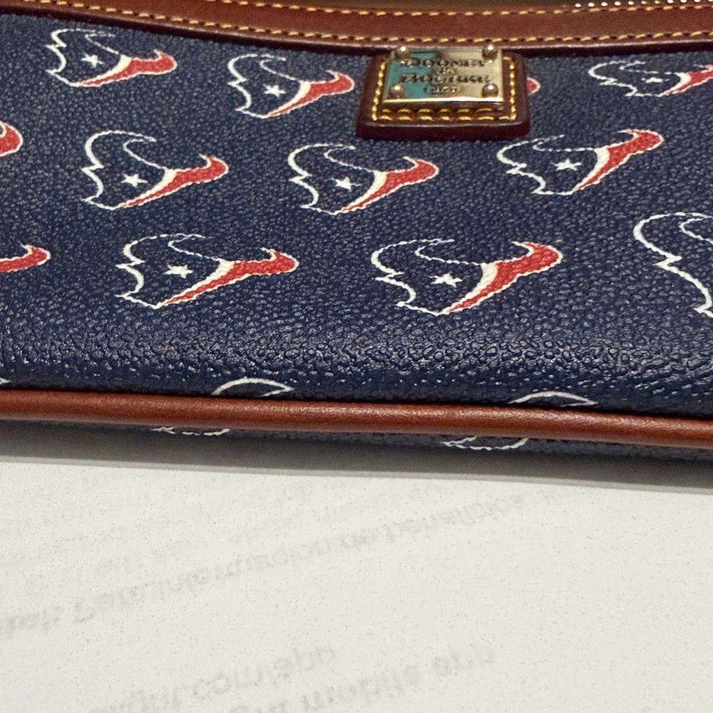 Dooney & Bourke Blue and Red Wristlet - Picture 5 of 5